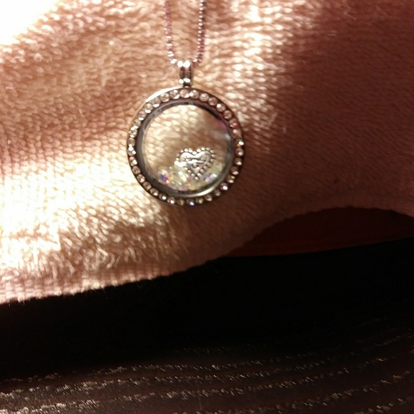 Charmed Lockets - Picture 3 of 3